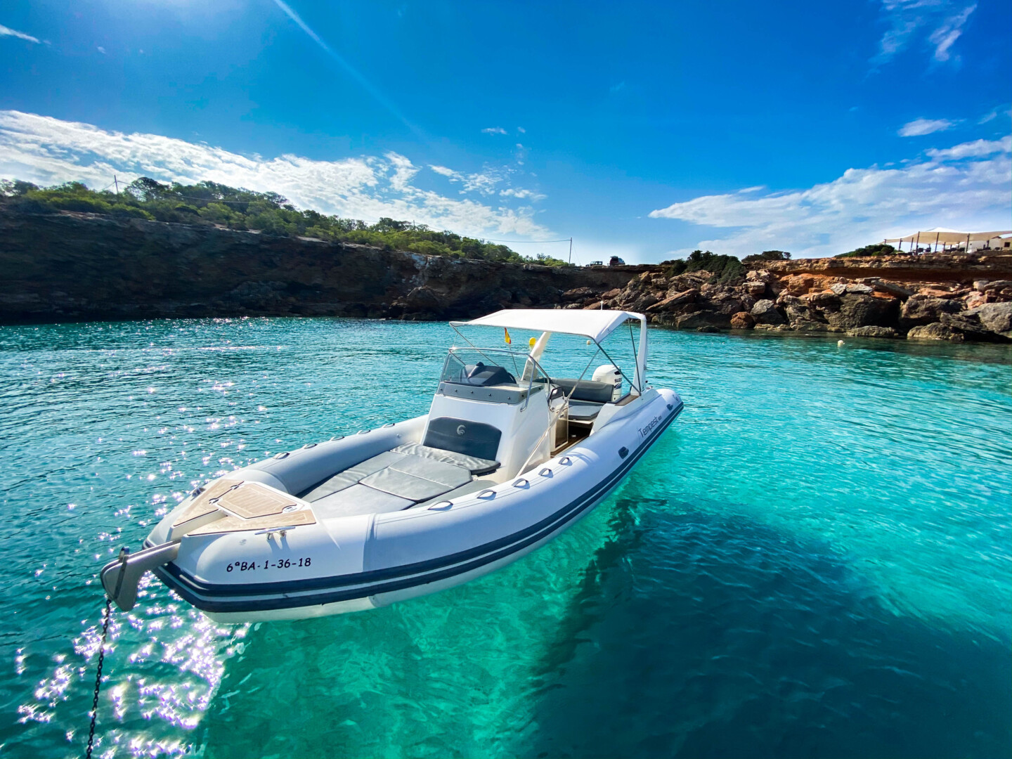 Location - bateau - Capelli tempest 800 - San Antonio - Ibiza