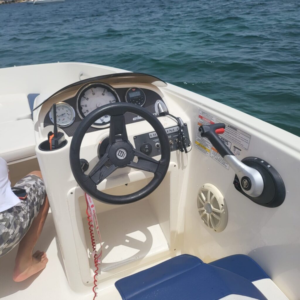 Location - bateau - element bayliner - Ibiza
