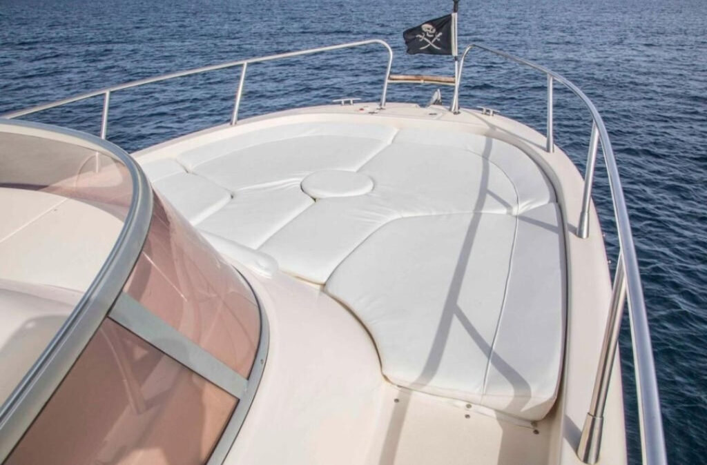 Location de bateau mano marine à Ibiza (3)