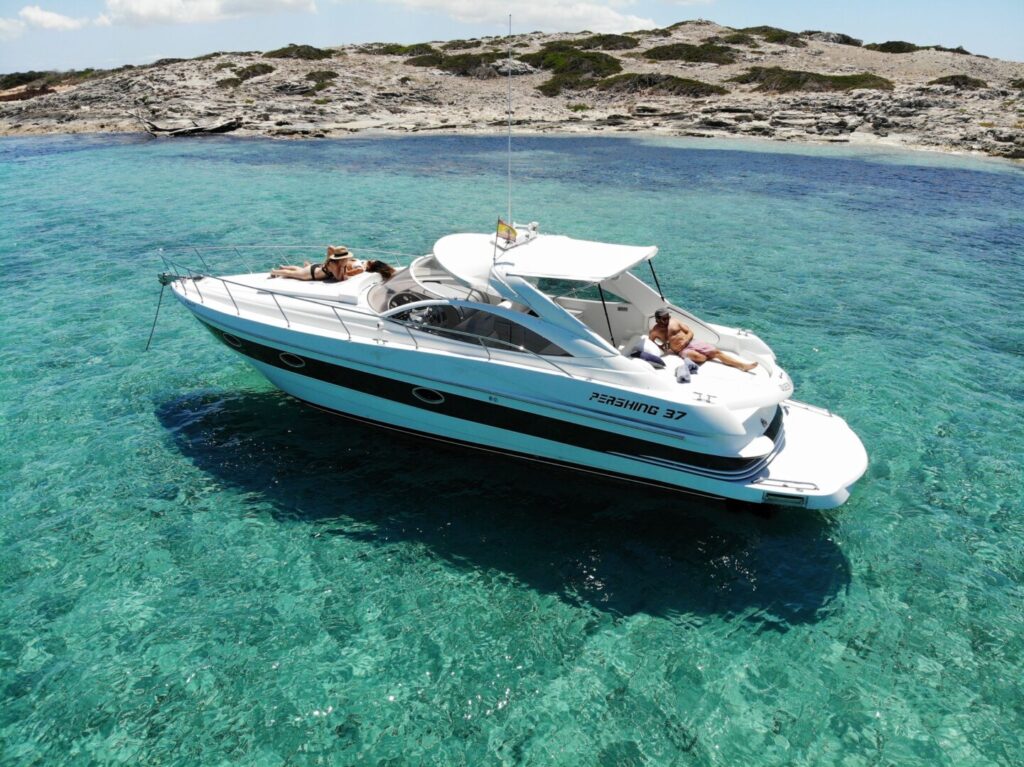 Location - bateau - Pershing 37 - Ibiza