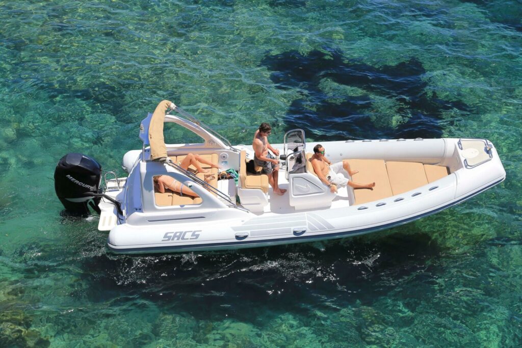 Location de bateau sacs 25 dream luxe à Ibiza (1)