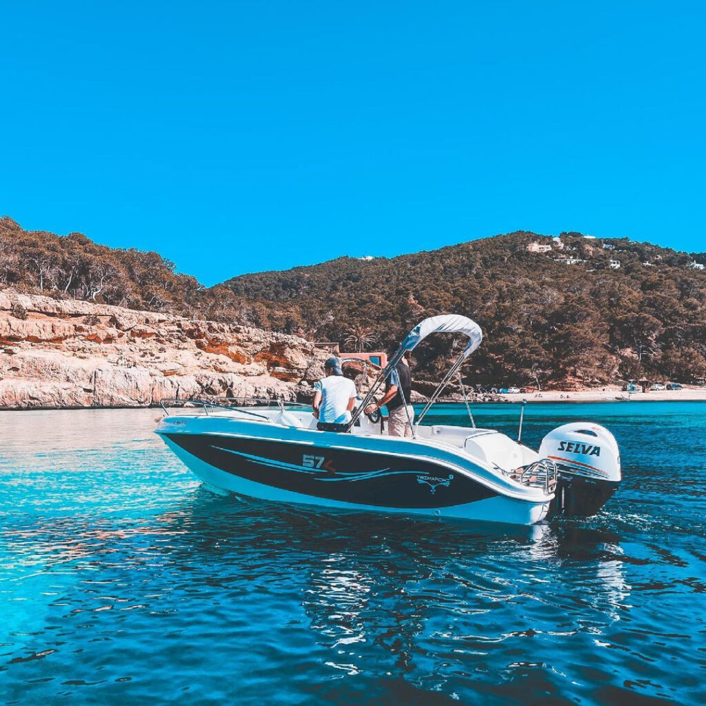 Location - bateau - trimarchi 57 s pro - Ibiza