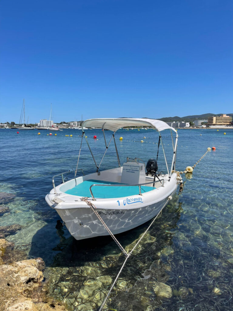 Location - bateau - sans permis - 4 personnes - San Antonio - Ibiza