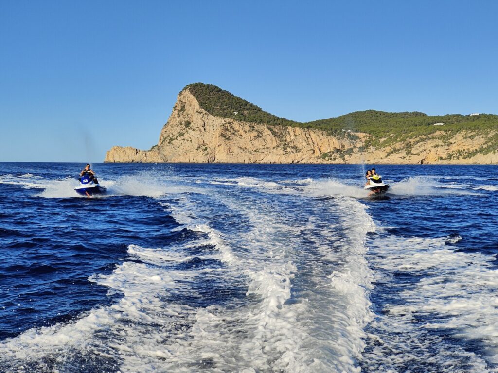Excursion - Jet ski - Cala Salada - Ibiza